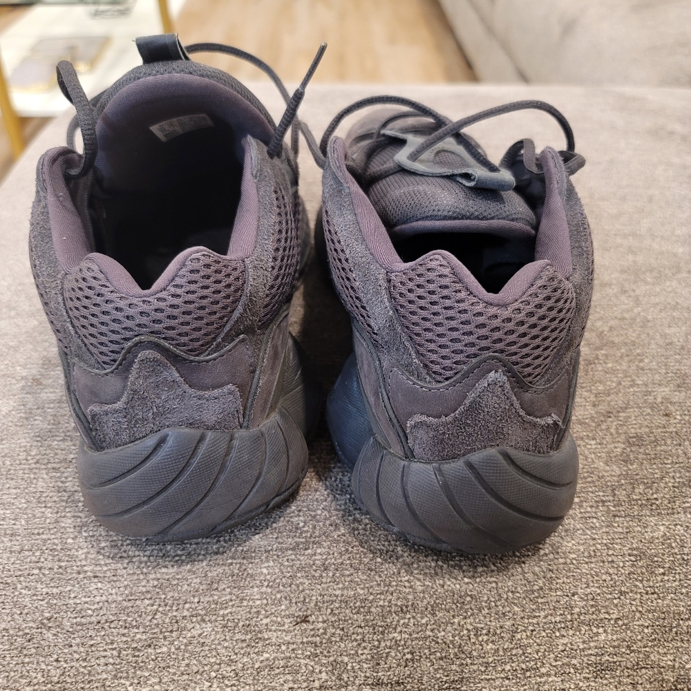 ❌S O L D ❌ Yeezy 500 Utility Black - Picture 5 of 7
